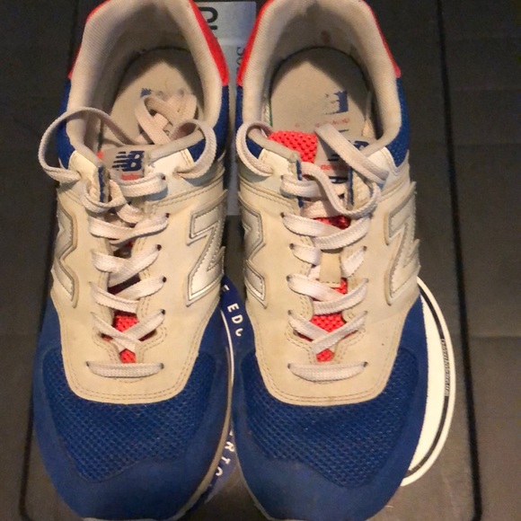 New balance 574 Athletic Shoes (Used) - Picture 5 of 6
